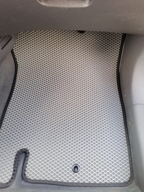 Автомобильные коврики Kia Rio II (JB) Хэтчбек (2005 - 2011)